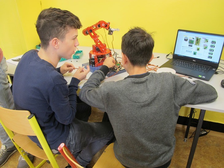 Komořanská teplárna podporuje polytechnickou výuku